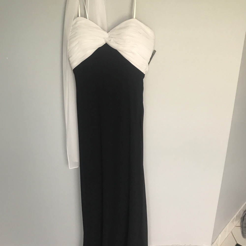Black and white dress